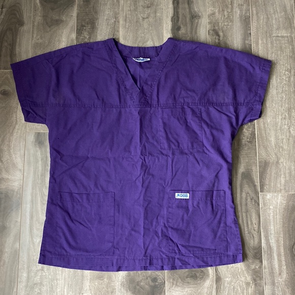 Women’s Mobb Scrub Top - purple - Picture 1 of 5